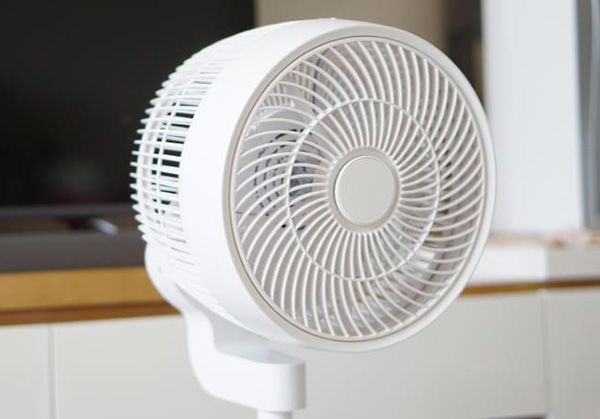 電風(fēng)扇電機(jī)轉(zhuǎn)速慢和啟動(dòng)無(wú)力的主要原因及解決辦法